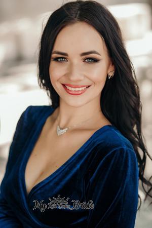 168778 - Alina Age: 34 - Ukraine