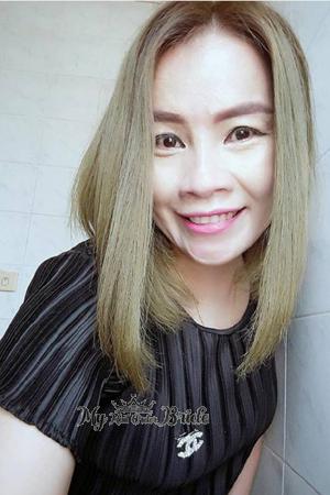 173717 - Pilaiporn Age: 45 - Thailand