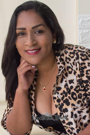 206515 - Hirina Age: 40 - Peru