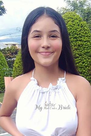 214722 - Kristel Age: 20 - Costa Rica