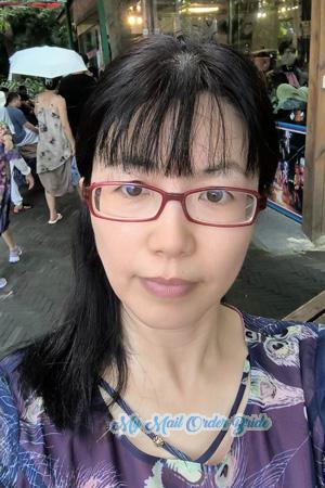 216178 - Fengshuang Age: 46 - China