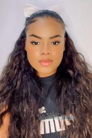 221909 - Karina Age: 20 - Colombia