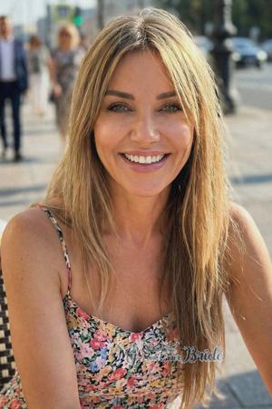 226129 - Inna Age: 54 - Ukraine