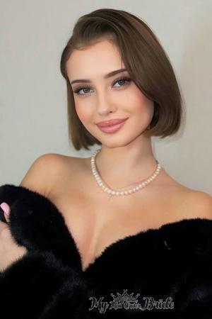 226376 - Yeva Age: 18 - Ukraine