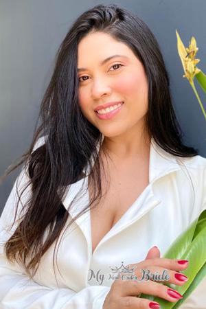 227278 - Diana Age: 36 - Colombia